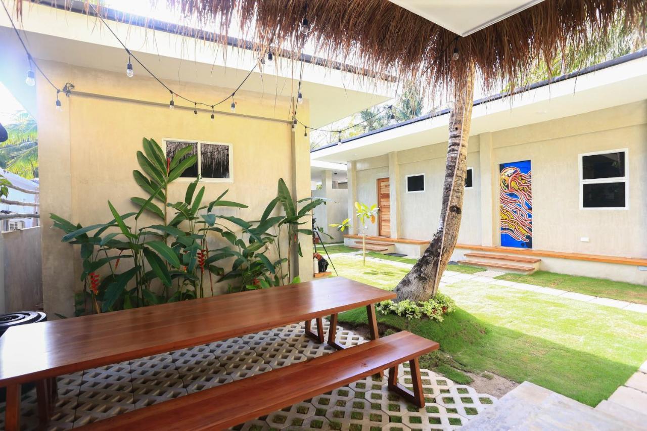 Beach People Hostel Bantayan Island Ocoy Bagian luar foto