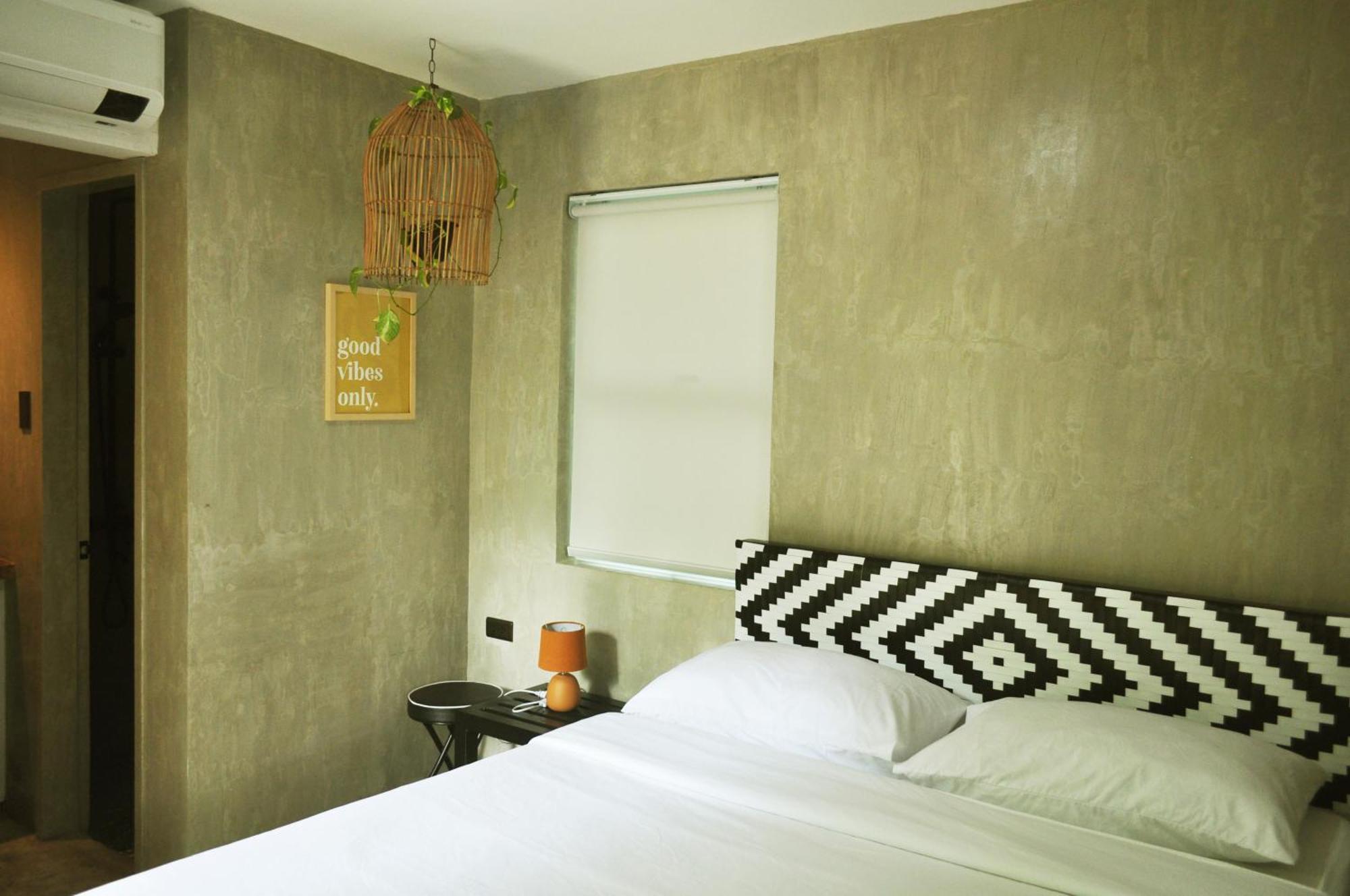 Beach People Hostel Bantayan Island Ocoy Bagian luar foto